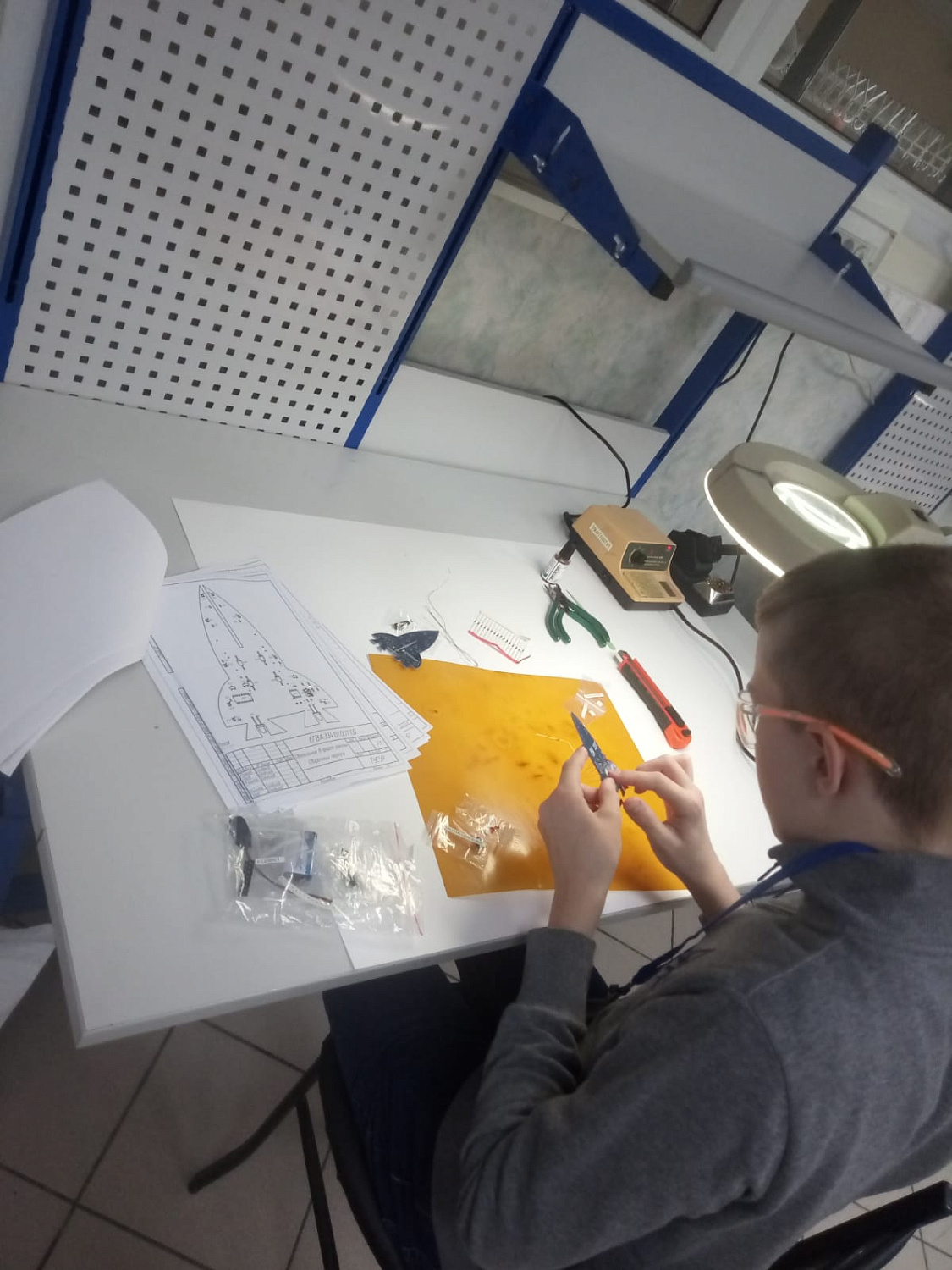 V Конкурс радиомонтажников для студентов высших учебных заведений, учащихся учреждений  среднего общего и среднего профессионального образования города Томска